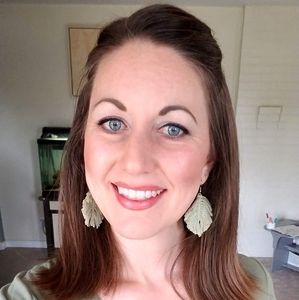 Meet your Posher, Melanie